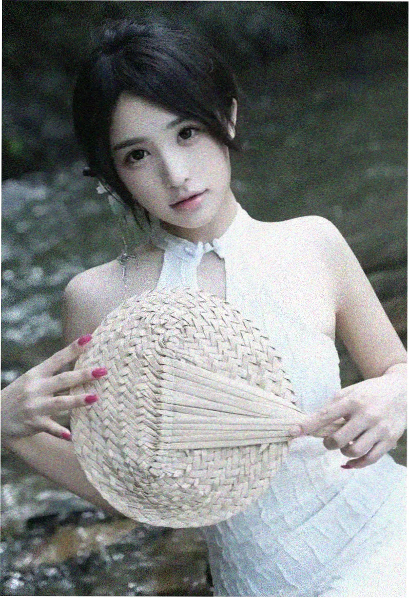 离婚后总裁追悔莫及 短剧封面